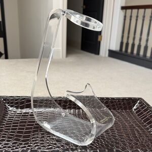 Clear Lucite Acrylic Wine Bottle Stand